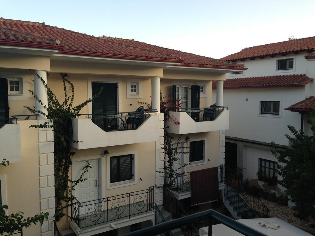 Chrisanthi Apartments Syvota Exterior photo