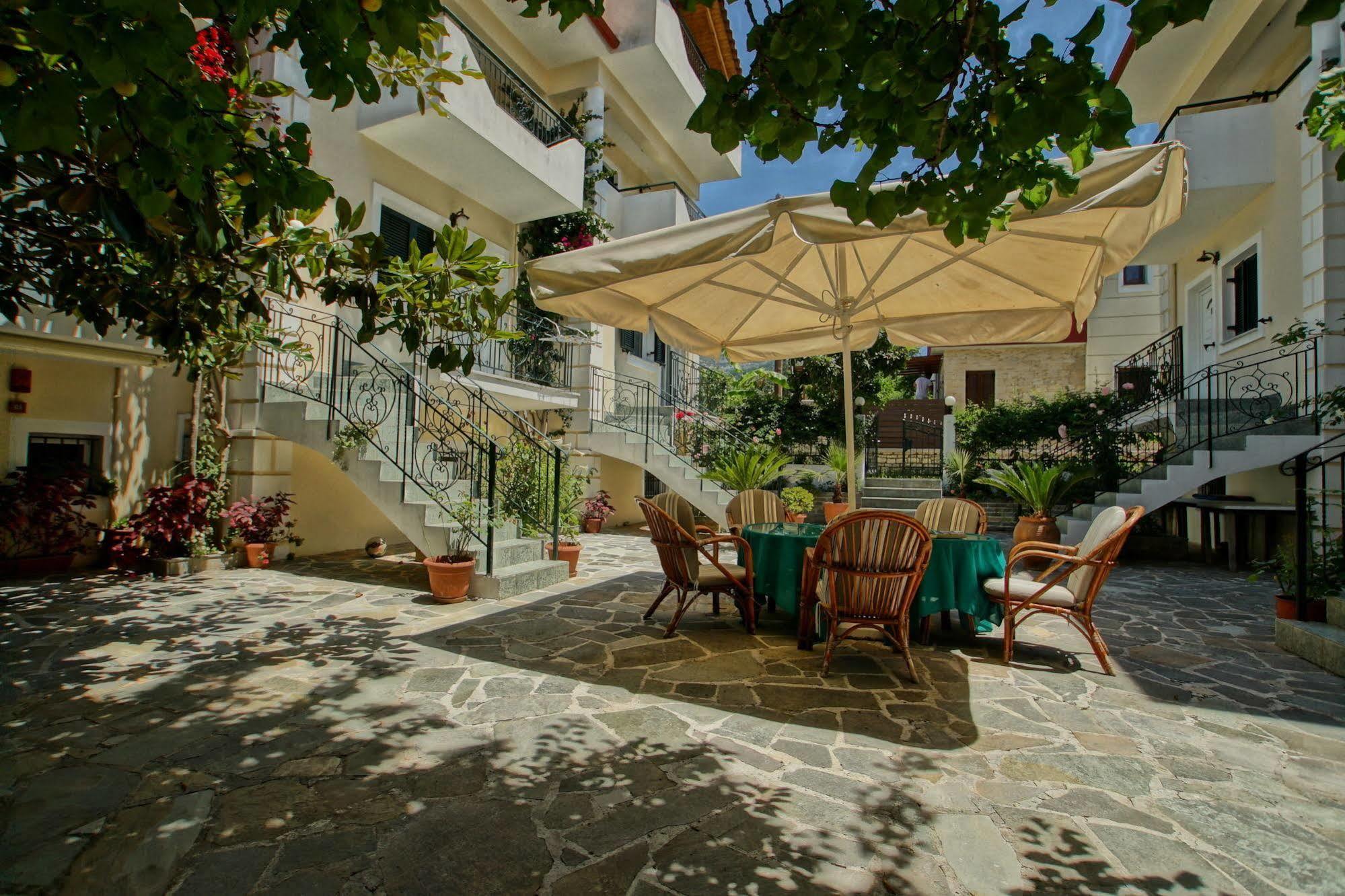 Chrisanthi Apartments Syvota Exterior photo